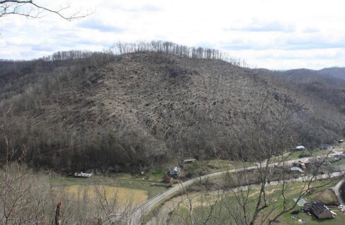 SRRadarLoops on Twitter "10.) The tornado continued into WV, still causing EF3 damage