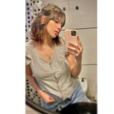 laaylaam18's tweet photo. #NuevaFotoDePerfil https://t.co/BCGAvT6vsj