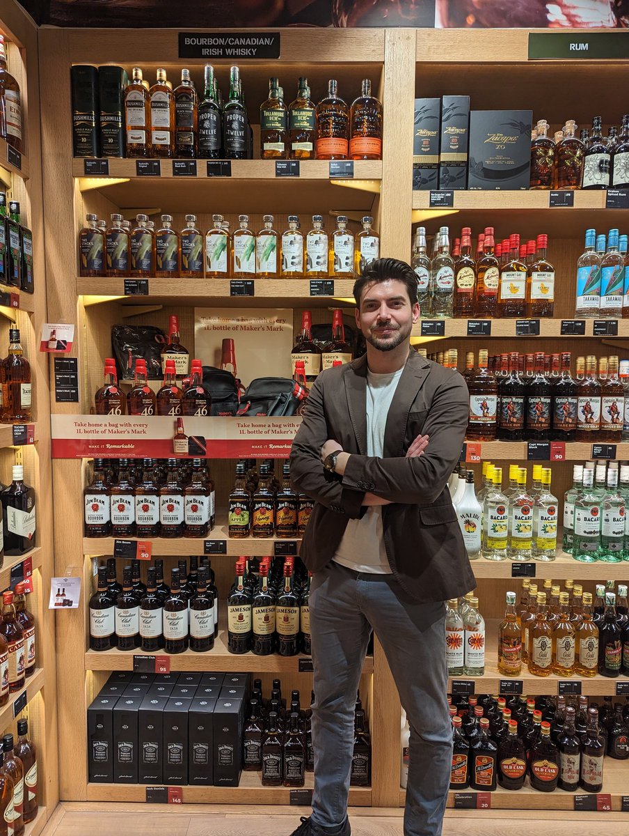 TwoStacksWhisky's tweet image. To be the only independent Irish whiskey brand listed at African &amp;amp; Eastern in Abu Dhabi, shows both our ambition and determination to help strengthen this category. Irish whiskey can and will do better. This is why we do have what we do! 💪