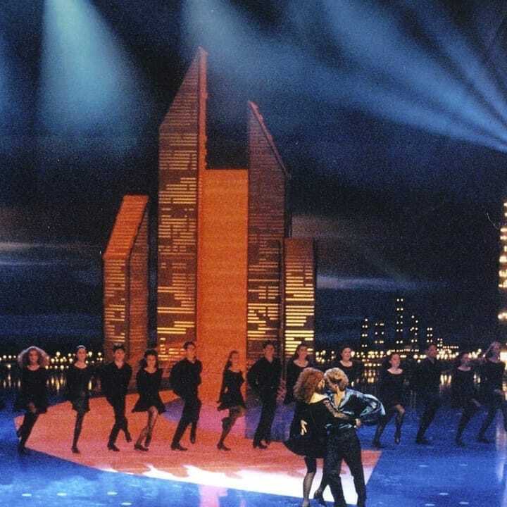 Love4Riverdance's tweet photo. @clarkinlarkin @Juliabestwarner @Johnny_DeLuca #SoVeryCool @clarkinlarkin !π
I'm writing stars of #The100 &now its U!
Chris, Just discovered that U Aspired 2B a #Riverdancer when young!π
UCanSee I'm big fan of CW which came out of RD! Checkout my @LoveCelticWoman &
#LetsBeFriends
From ChrisB @Love4Riverdance & I'm #Livegood https://t.co/C3wXdMvh7y