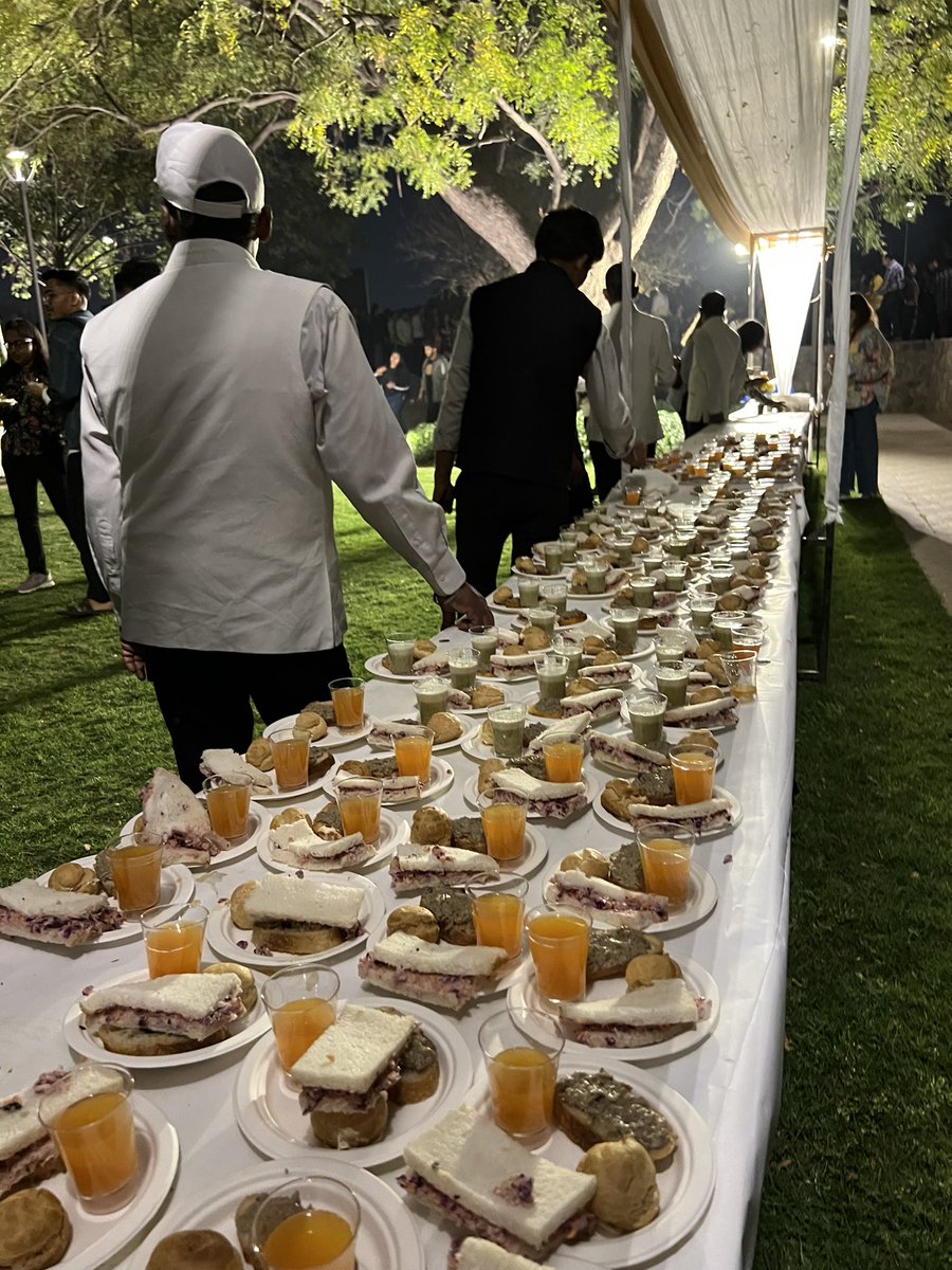 iakash29's tweet photo. Team @alliancefrdelhi at Sunder Nursery for the Night of Chefs &amp; Ideas organised by @FranceinIndia &amp; @ifiofficiel.

It was delightful #experience to hear about such interesting insights on farming, carbon footprint, and nutrition.

#nightofideas #food #chef #nuitdesidees #france https://t.co/eVsuL1veTe