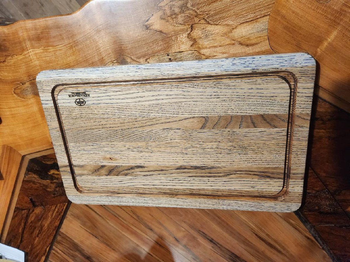 We LOVE how these white oak cutting boards turned out for the Neighborhood Christian Center of Alabama, Inc.'s Soup for Souls Silent Auction! Please help support a great cause!

#RenaissanceReclaimed #diy #carpentry #craft #woodcarving #fundraiserevent #fundraiser