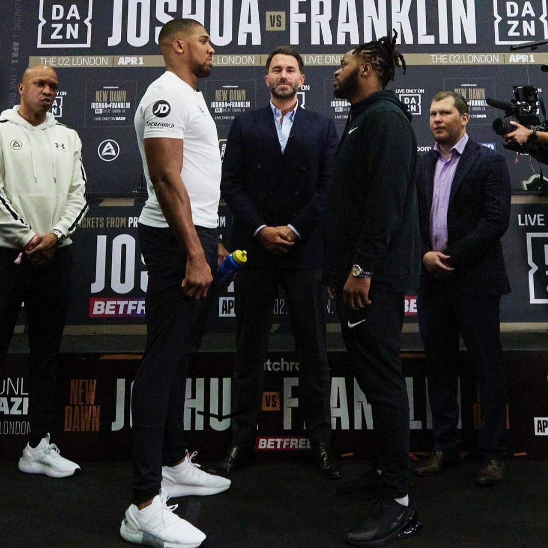 𝐂𝐨𝐮𝐧𝐭𝐢𝐧𝐠 𝐝𝐨𝐰𝐧 𝐭𝐡𝐞 𝐝𝐚𝐲𝐬!🥊 
Just under 1 month to go until Anthony Joshua and Jermaine Franklin go head to head at London's 02 arena.
Who will come out on top? 
#JoshuaVsFranklin #Boxing #O2Arena #AnthonyJoshua #JermaineFranklin