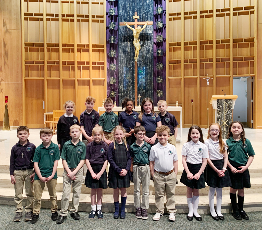 southcatholicpa's tweet photo. at St. Winifred Church. May God continue to bless them as they prepare to receive Jesus in Holy Eucharist at the joyous occasion of their First Holy Communion!
#southcatholic #saintsalive #classicalcurriculum #catholicschools #lightingtheway #firstreconciliation🙏 https://t.co/0NwleQsojO