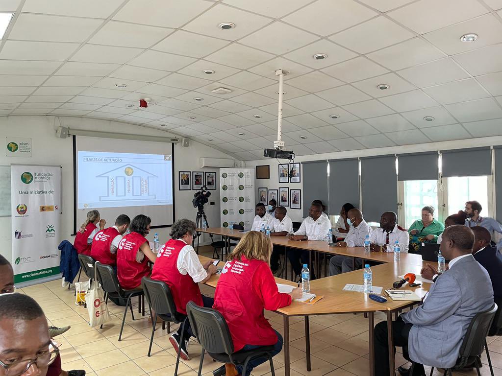 PiliCancela's tweet photo. #Mozambique Ha sido un placer visitar #Manhiça La colaboración con #CISM permite

📌realizar 60 proyectos de investigación/año
📌afianzarlo como centro de investigación en enfermedades transmisibles y formación de profesionales
📌combatir causas de mayor mortalidad en 🇲🇿
 #ODS3🟢 https://t.co/h1959UVwHG