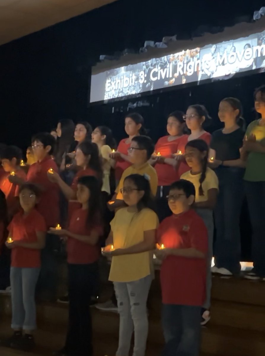 KarenAnai8's tweet image. Our @WorshamES_AISD Black History Program! 💚💛❤️✊🏽#WorshamGlows #AldineConnected #AceLevelUp #BlackHistoryMonth