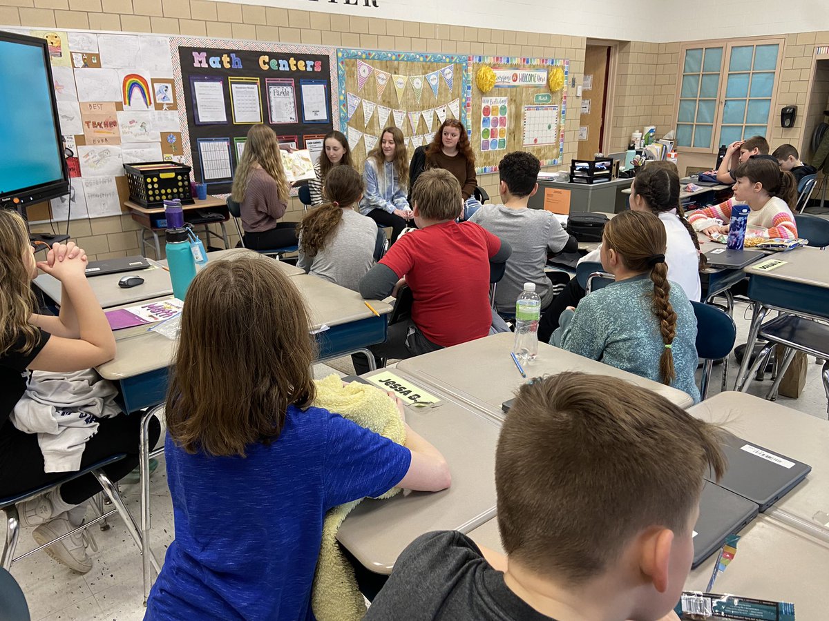 What a treat to have Guest Readers from the high school today! #HAYNation #ReadAcrossAmericaDay