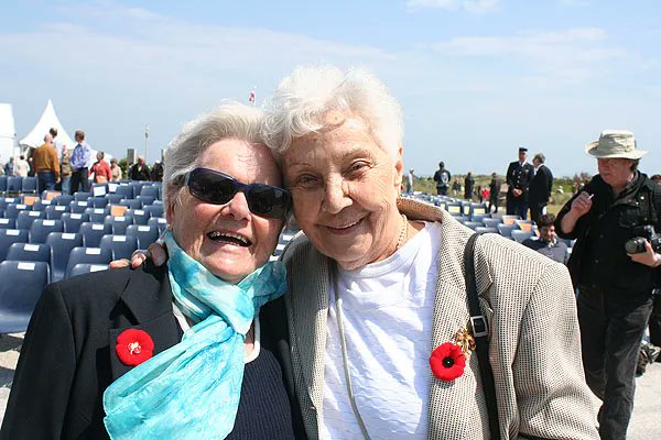 C'est avec tristesse que nous annonçons le décès de Lise Cooper, co fondatrice du #CentreJunoBeach.

Veuve d'un vétéran de la Seconde Guerre mondiale, Lise s'est dévouée à la cause du Souvenir.

Ses efforts inlassables ont laissé un héritage incroyable. 

buff.ly/3J7jUWM
