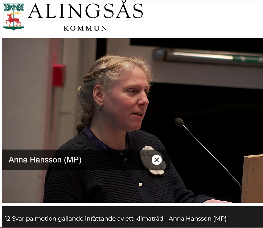 AnnaHanssonMP's tweet photo. Förslag: Lokalt klimatråd
Min motion om att en lokalt klimatråd ska inrättas bifölls inte. Fick stöd av endast ett parti. Övriga 6 röstade nej. Det är vanligt att partier som säger att de prioriterar miljö/klimat, inte gör det vid viktiga beslut eller vid fördelning av resurser. https://t.co/1Kkt1GORsy