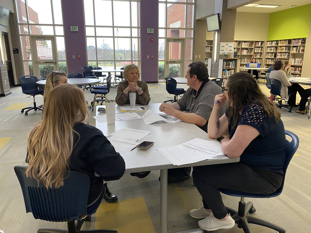 Visited with new teachers during their New Teacher Training today. Great educators sharing best practices while learning something new! #MCSlearn