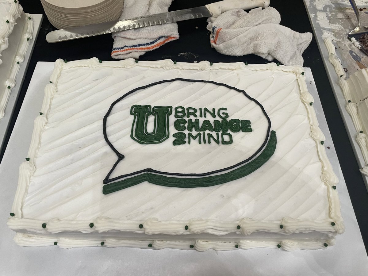 tessbarker's tweet image. Wellness Week at @IUKokomo  continues with some comedy, coloring, and cake! #myiuk #iuklife @UBC2M_org #ubc2m #MentalHealthMatters
