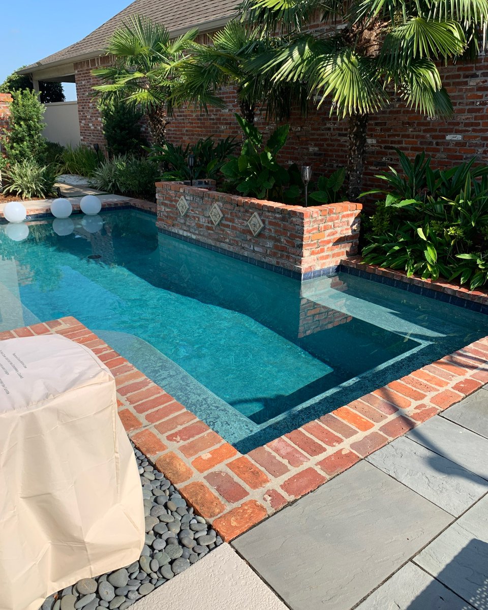 LucasFirminPool's tweet image. The incredible difference that a replaster can make! Does your pool feel outdated? Get in touch to learn how we can help! #replaster #poolmakeover #swimmingpool #poolbuilder #poolcontractor