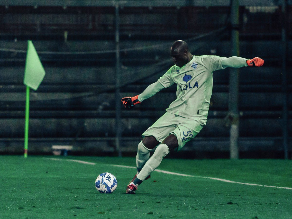 ⚪️🔵

#Gomis #Como