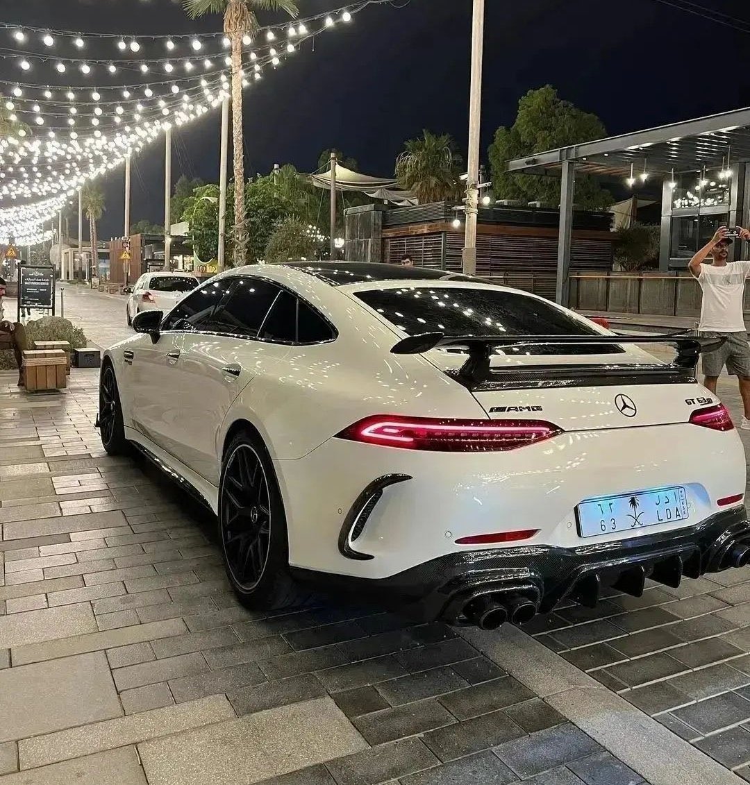 ㅤLife Goals tweet media