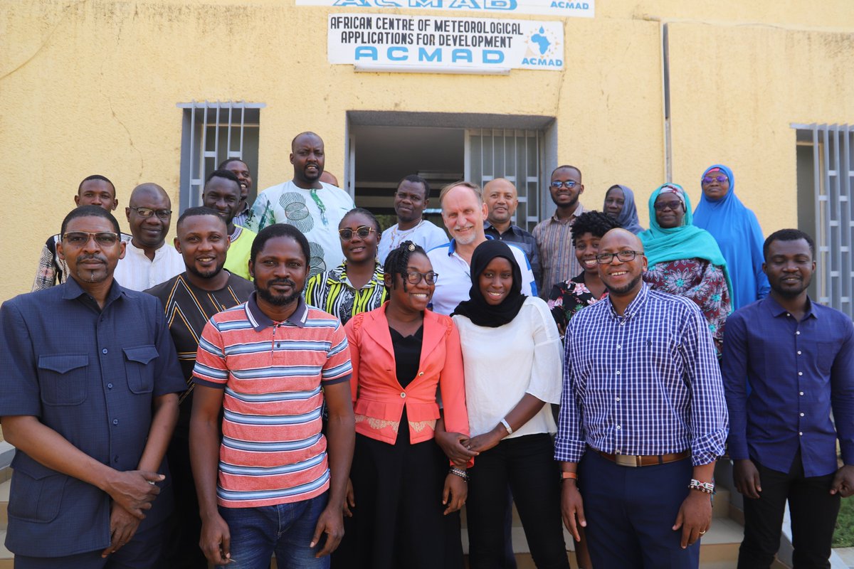 ACMAD_org's tweet photo. JRC training on Web mapping service for ACMAD and automation of Mapping Data. from 27 fev to 3rd Marsh 2023. With Dr ALFRED DE JAGER. https://t.co/XA7v4tZSd2