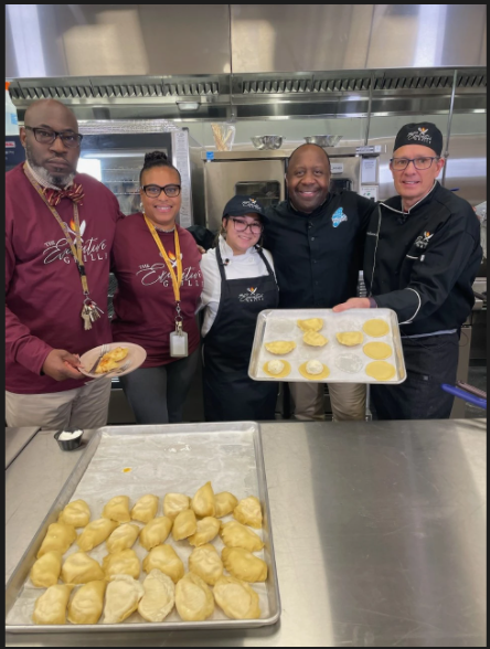 CLEMetroSchools's tweet photo. Congratulations to the The Executive Grille - Cleveland Culinary Arts!! 
They were on Fox 8 News this is morning.  If you missed it, here is a link : https://t.co/quxzgucuIV
#celebrateCMSD https://t.co/KsKpDzXSZi