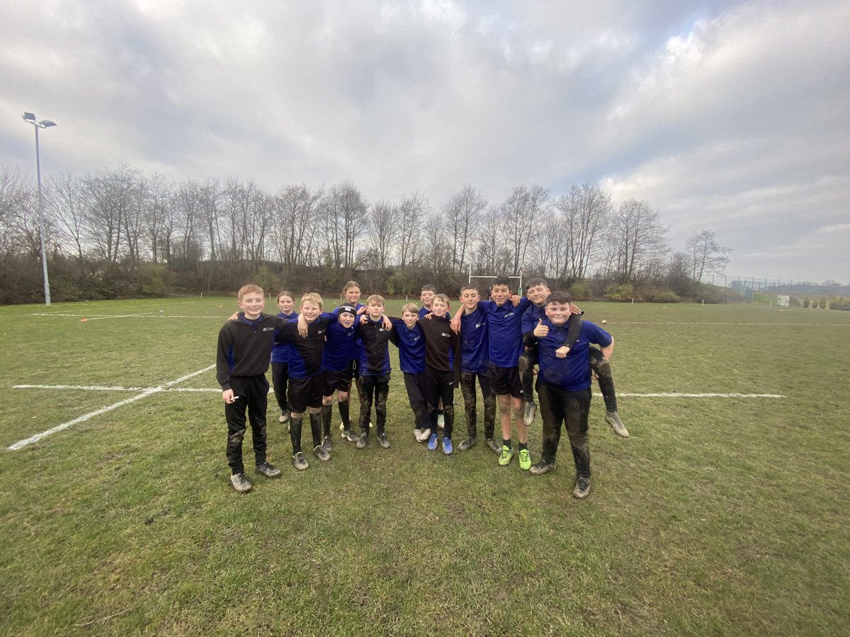 DartonacademyPE's tweet image. Darton’s 3rd rugby tournament of the year ✅ What a great afternoon. Thank you @BarnsleyRUFC  for hosting!