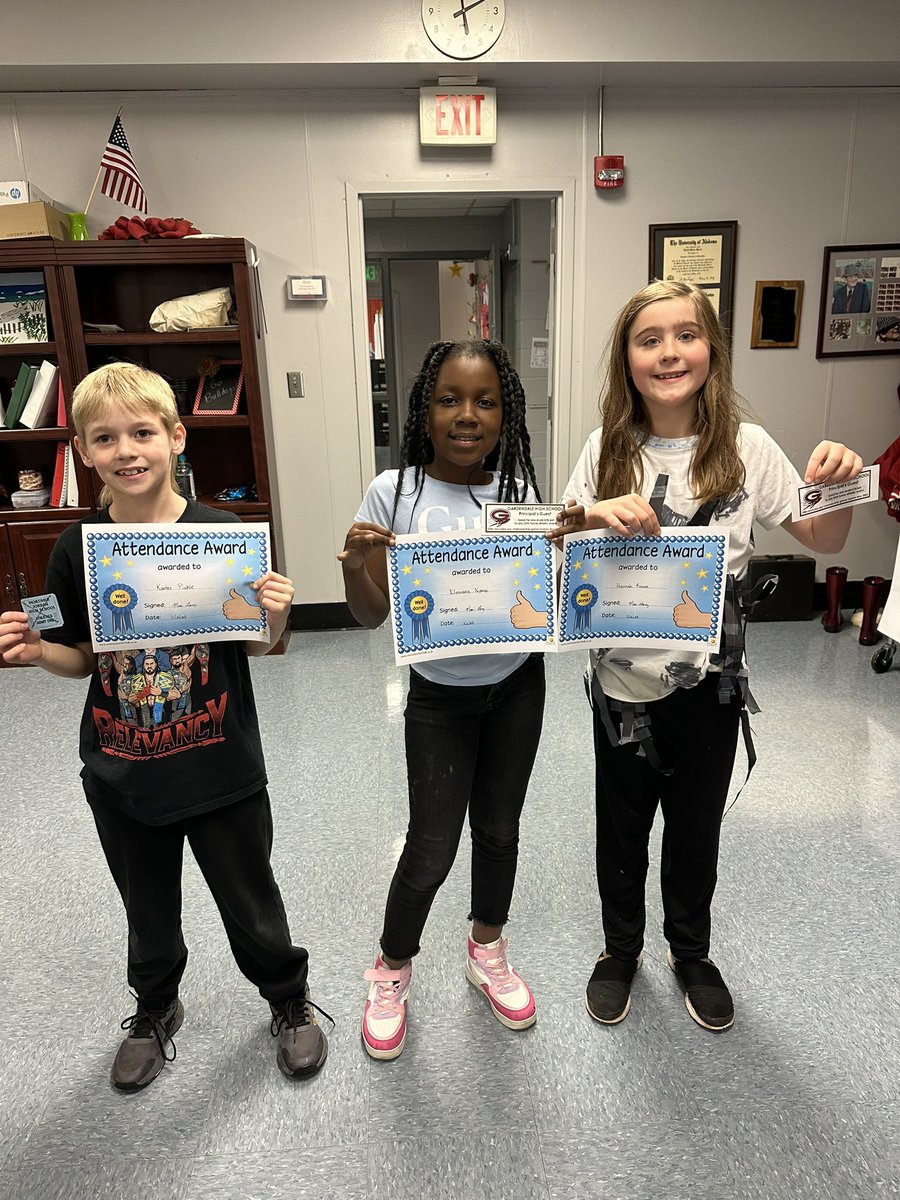 SRES (@snowrogersel) on Twitter photo Congratulations to our three attendance winners for the month of February ! <a href="/JEFCOED/">Jefferson County Schools</a> Congratulations to our three attendance winners for the month of February ! <a href="/JEFCOED/">Jefferson County Schools</a>