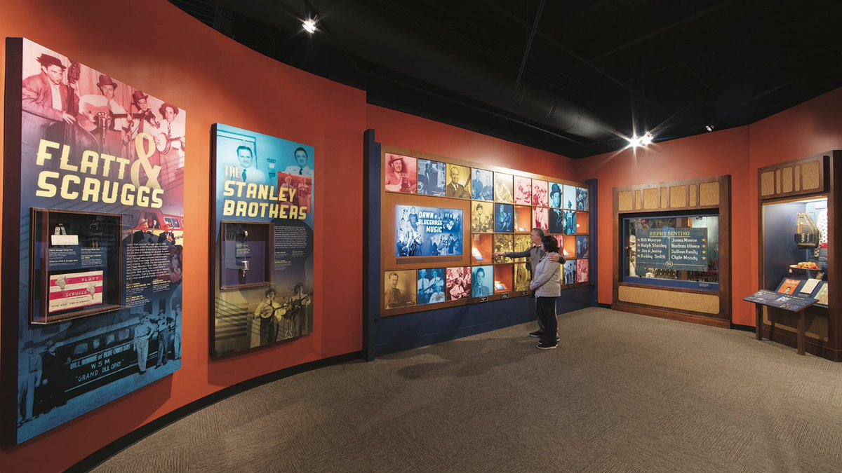 🎶 Head to Owensboro, #Kentucky, and visit the Bluegrass Music Hall of Fame and Museum for a joyful tribute to banjo, guitar, mandolin, fiddle and more. #TravelKY long-weekends.com/articles/fallw…
