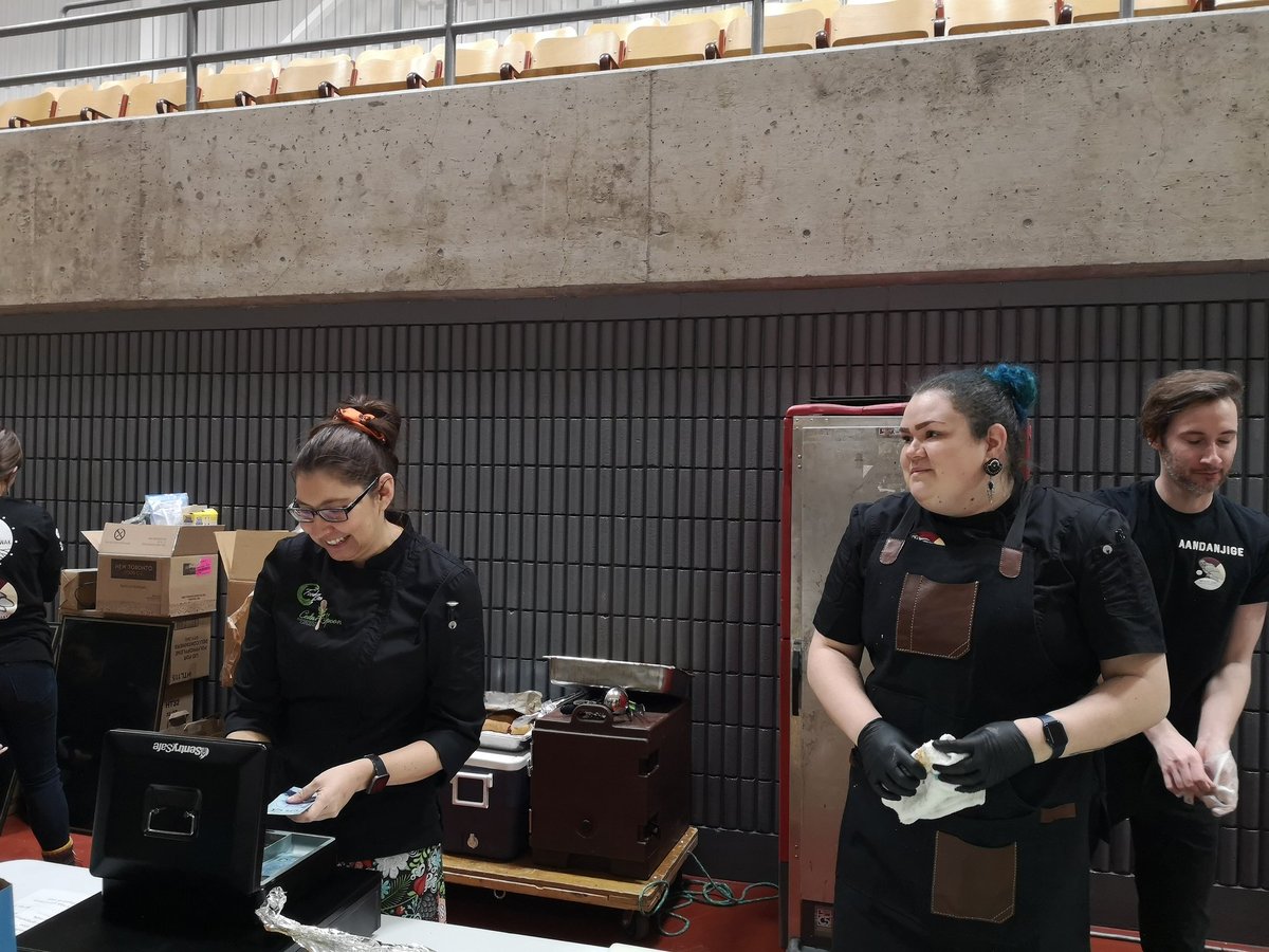 andrewcoppolino's tweet image. A visit with chefs Destiny Moser and Sydney Keedwell at last weekend&apos;s @ConestogaC #PowWow by @BeDahBinGamik. Tune in to #TheMorningEdition w/ @craignorriscbc @CBCKW891 7:40 a.m. Friday.  #bannock #bison #threesisters