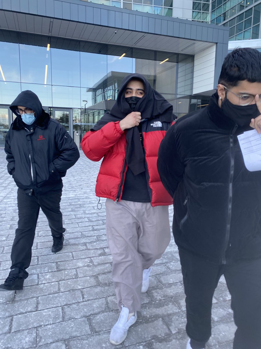 cmcdonaldglobal's tweet photo. #EXCLUSIVE Ali Mian, (in red) the 22-year-old man charged with Second Degree Murder, after allegedly shooting an intruder during a home invasion 11 days ago in #Milton, leaves the Brampton Courthouse after a @SCJOntario_en judge releases him on $130,000 bail with conditions. https://t.co/pAnH9NJ0de
