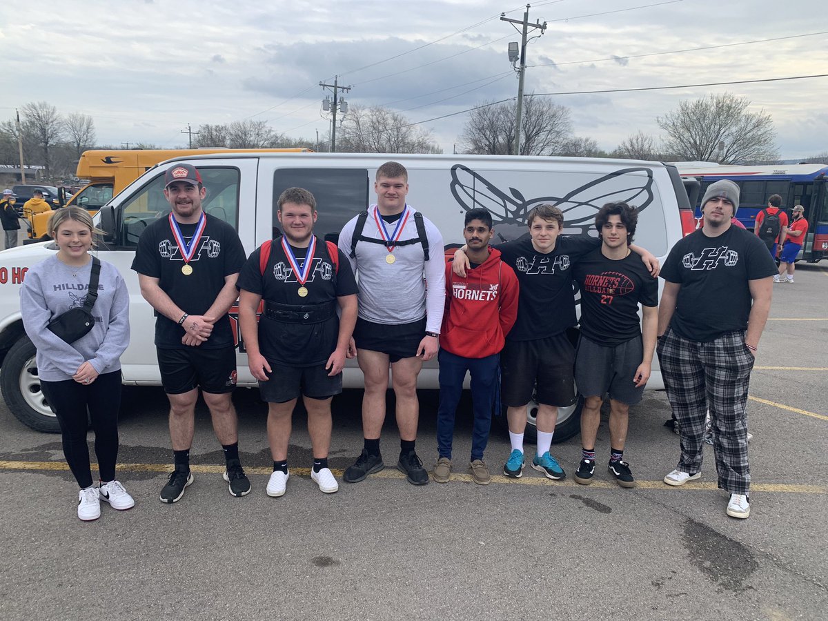 HornetTouchdown's tweet photo. Congrats to our boys for throwing around heavy objects today! Regional Champs are Grayson Gaddy (220lb), Cash Schiller (242lb), &amp; Evan Keefe (275lb). These 3 qualified for State Powerlifting next week @ El Reno! #BTA https://t.co/jTBMVv9uZ8