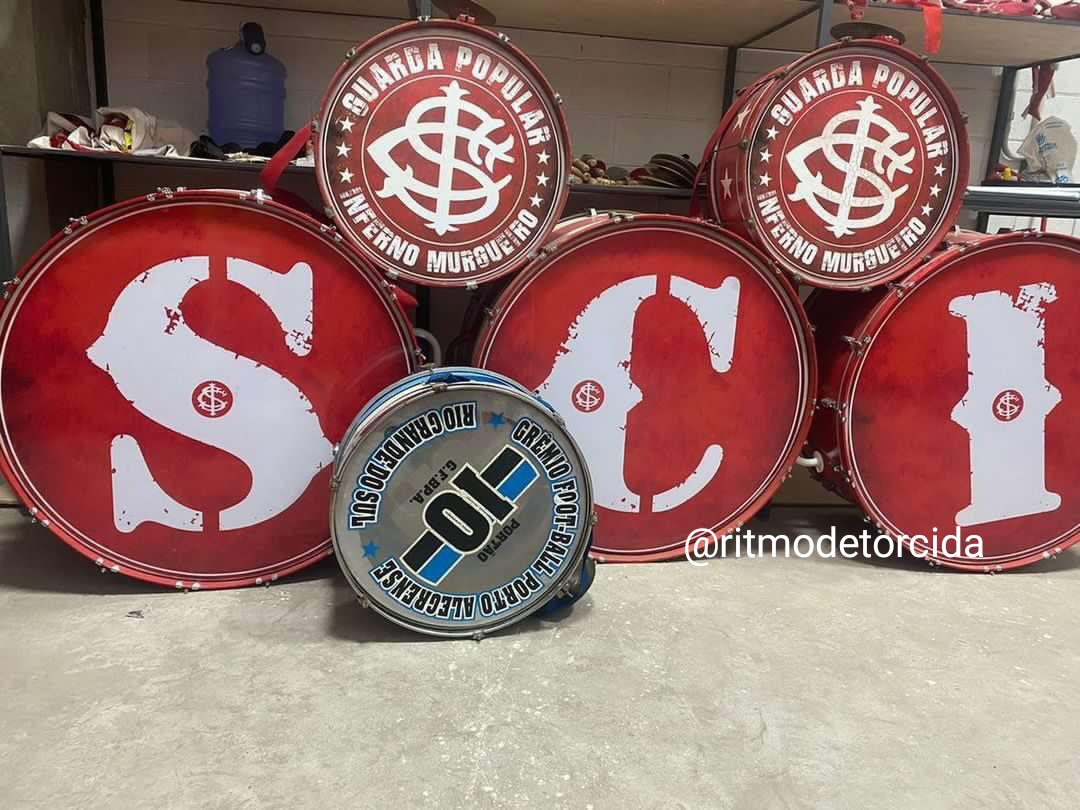 ritmodetorcida's tweet photo. O clássico gaúcho já começou. Geral perdeu para a Guarda Popular. https://t.co/bZ0Ono0EAj