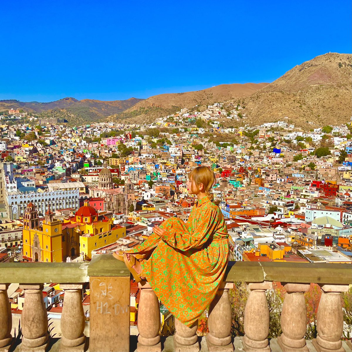 現在メキシコのプラヤデルカルメン
メキシコ旅行2週間で4カ所は多すぎた
北海道初心者が移動ばっかりする旅行みたい
メキシコ本当面白くて2週間じゃ絶対足りない
写真はおもちゃ箱みたいな街グアナファト