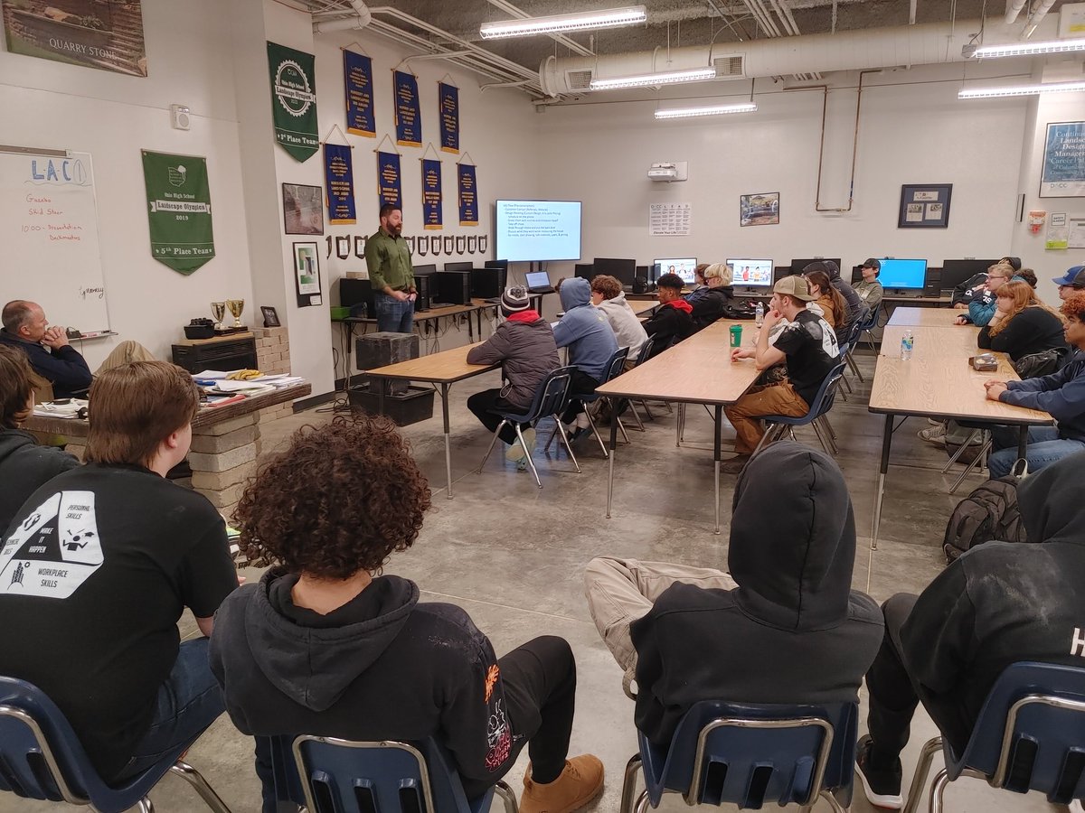 Lisa-Marie Reinhart (@dacc_careers) on Twitter photo Considering next steps after high school is a big deal. <a href="/DelawareAreaCC/">DelawareCareerCenter</a> strives to connect students to a variety of opportunities. Thank you Deck Masters for spending time with Landscaping Architecture & Construction students today sharing options & advice. Considering next steps after high school is a big deal. <a href="/DelawareAreaCC/">DelawareCareerCenter</a> strives to connect students to a variety of opportunities. Thank you Deck Masters for spending time with Landscaping Architecture & Construction students today sharing options & advice.