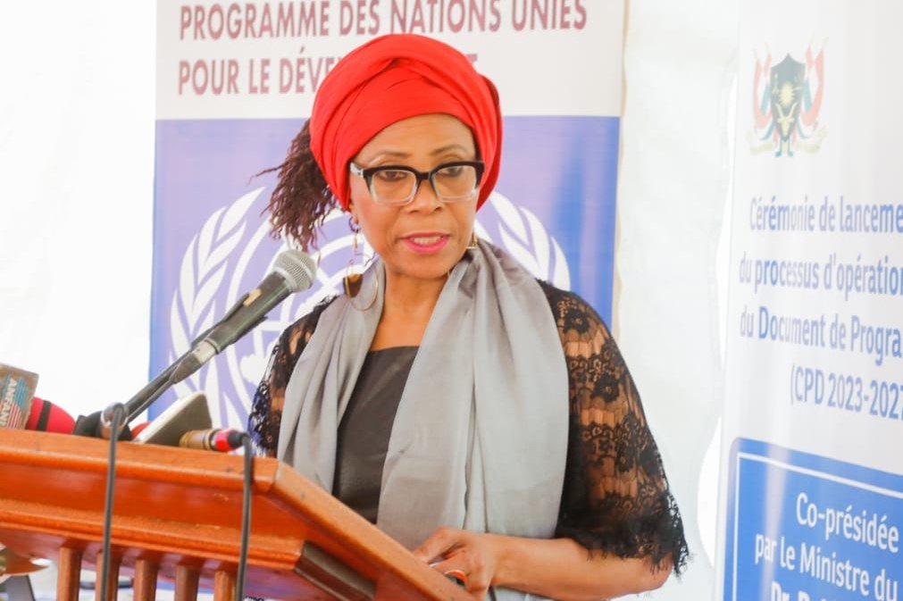 ahunnaeziakonwa's tweet photo. J'ai eu le plaisir de me joindre au Min du Plan du #Niger SE Dr Rabiou Abdou & @KouassiNicole pr lancer le nouveau Document Programme du @PNUD. Les #CPD & #CooperationFrameworks sont de véritables pactes signalant notre engagement pr de nouvelles opps de dévlpmnt durable accéléré https://t.co/fjoeP2a35v