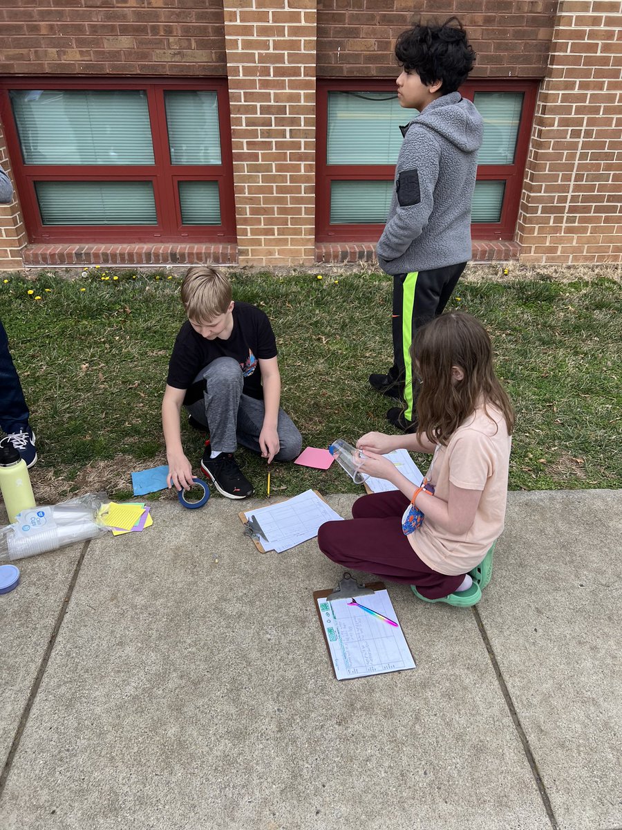 megrsutton's tweet image. 6th graders learned all about air pressure today through Jason Learning - Monster Storms #A2R #FCPSAAP @litz6th @6thMrP2022 @WestgateElem