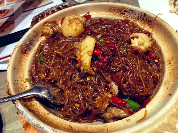 昨晩アナ●を虐め抜いた天罰を受けてる
トイレから出れねぇ 