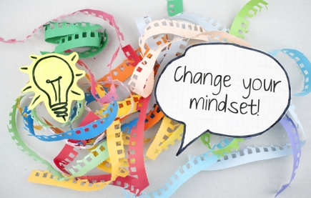 Learn to love #change. It’s no secret that many of us loathe change. Take part in <a href="/Spertus/">Spertus Institute</a> Institute’s March 28 Leadership Academy to learn to harness change for good!  spertus.edu/programs-event…