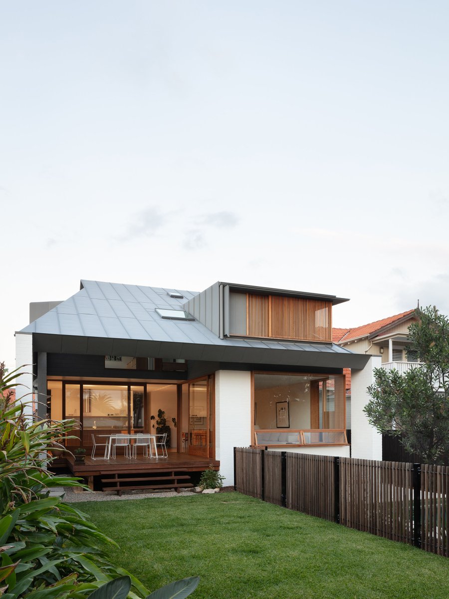 Nomination: Mosman Minka by Downie North

The design seeks to be a polite and adroit neighbour, a quiet sibling that allows the dialogue of the existing streetscape to remain uninterrupted. The design engenders a sense of continuity and partisanship.

ww.mosmandesignawards.com.au/portfolio/nomi…