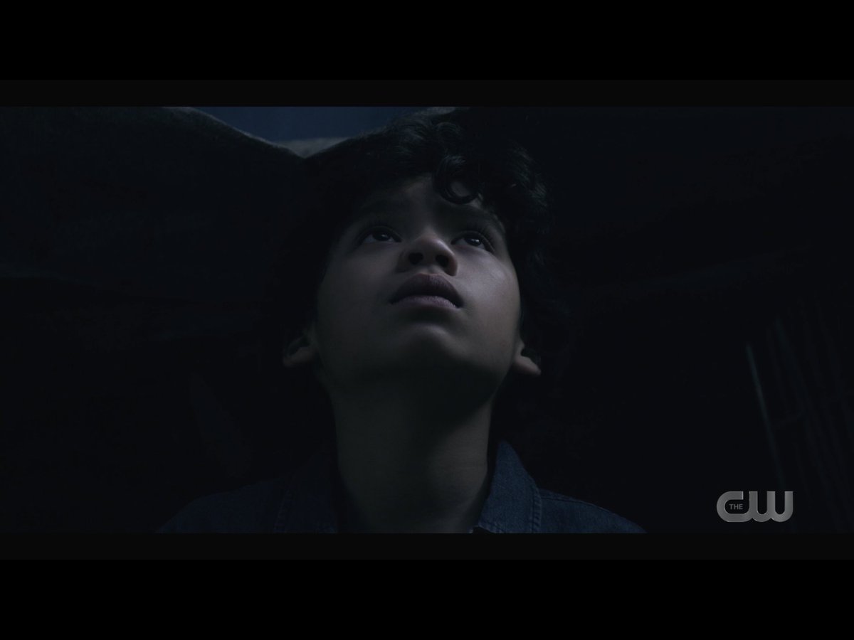 DanLaw1991's tweet photo. Cue a flashback - Young Bo having to survive being hunted and also following Xiao’s instructions to heal himself following a mortal wound.

Nice to see young @IanHo4real &amp; @jennkhoe make a brief appearance.

To keep things short, Bo travels with Nicky… to HELL.

#CWKungFu https://t.co/bVQWinCNVn