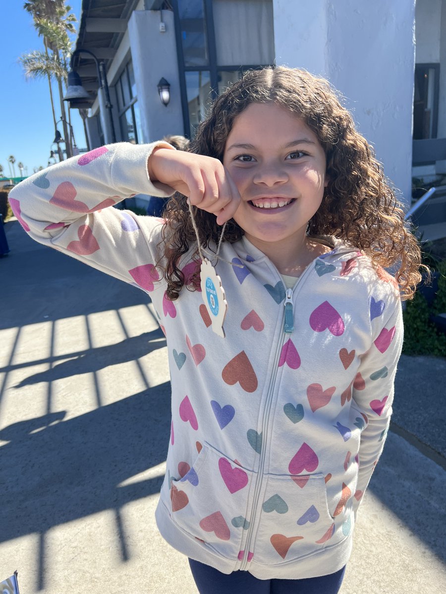 VenturaHarbor's tweet image. CALLING ALL CHOWDER LOVERS 🥣 You have a chance to win FREE chowder at our first ever #clamchowder hunt today. Here are some of the fun entries so far...

Come on by @venturaharbor and join the fun👉venturaharborvillage.com/event/clam-cho…