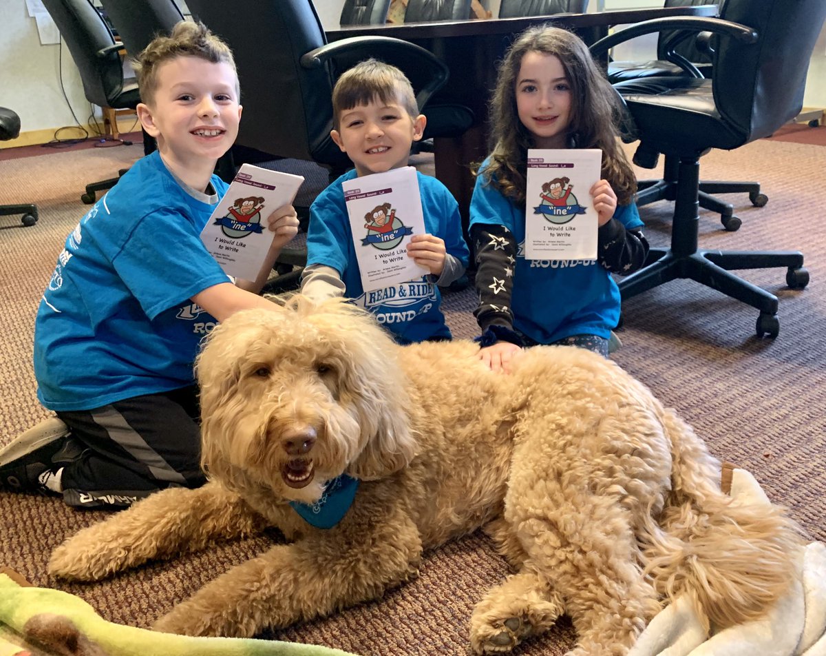 Molly Ray tweet media