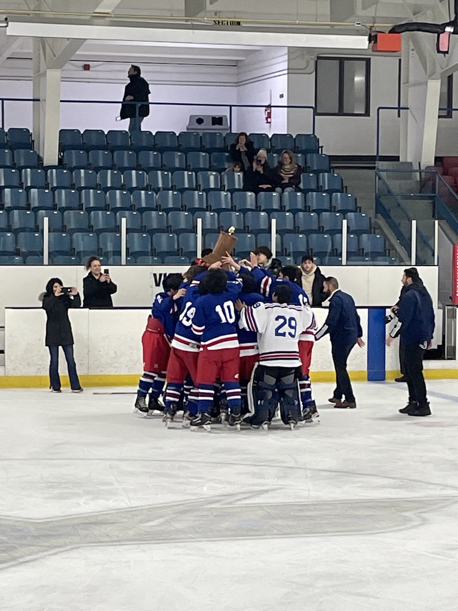 A huge congratulations to the @SBAtoday senior boys hockey team on winning the @yraa_news championship, today!  Your hard work, perseverance and dedication paid off!  Very proud of this incredible group of young men! <a href="/MrShouldice/">Mr.Shouldice</a>