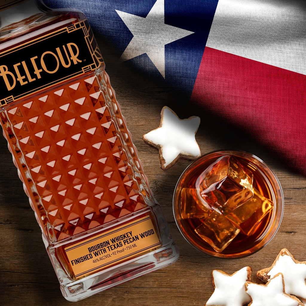 Celebrate Texas Independence Day with a glass of Belfour Texas Pecan Bourbon 🥃 We might not originally be from Texas, but we got here as fast as we could 😉 Cheers y’all!