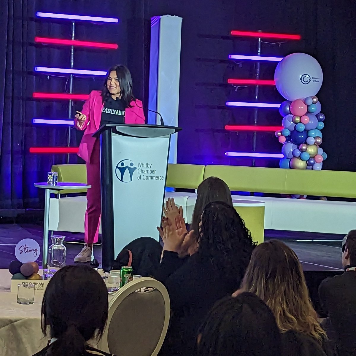 'Give people a *reason* to work for and believe in your company. Cultivate intentional purpose. The world *needs* this right now.' - Jenn Harper, @cheekbonebeauty 👏👏👏 #connectwomen2023 @WhitbyChamber