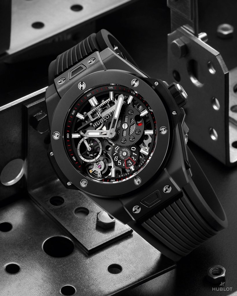 deehaccessories's tweet photo. A monumental kind of movement! Big Bang #Meca10 Black Magic. An elegant total black look with a totally unconventional movement design.

#watches #luxurywatches #movementdesign https://t.co/R1xkHveiHx