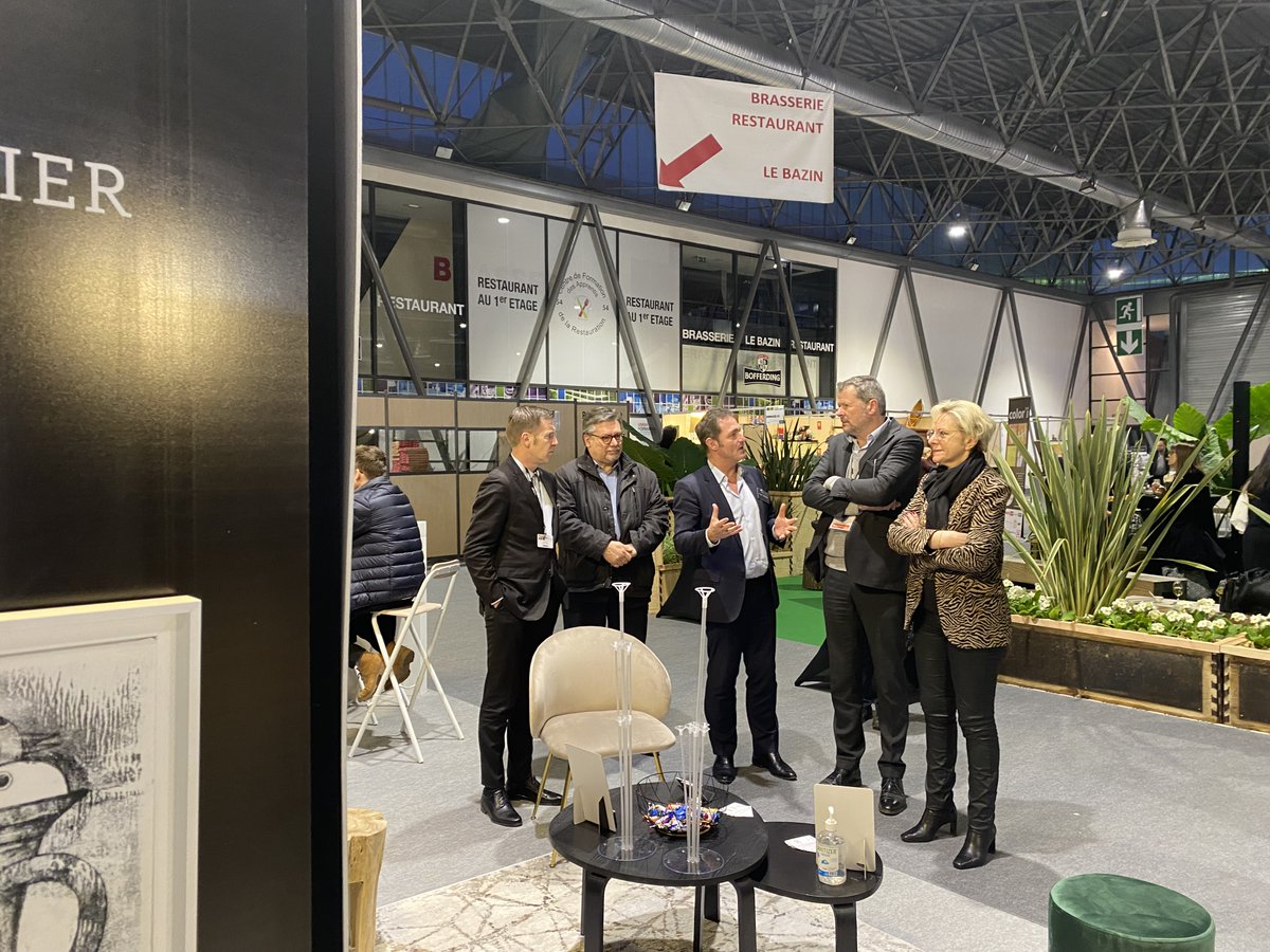 Le Salon Habitat Déco, Métiers d'Art et Antiquaires a été inauguré ce soir en présence de nombreux élus, partenaires et visiteurs !
salonhabitatdeco-nancy.com

#nancy #grandnancy