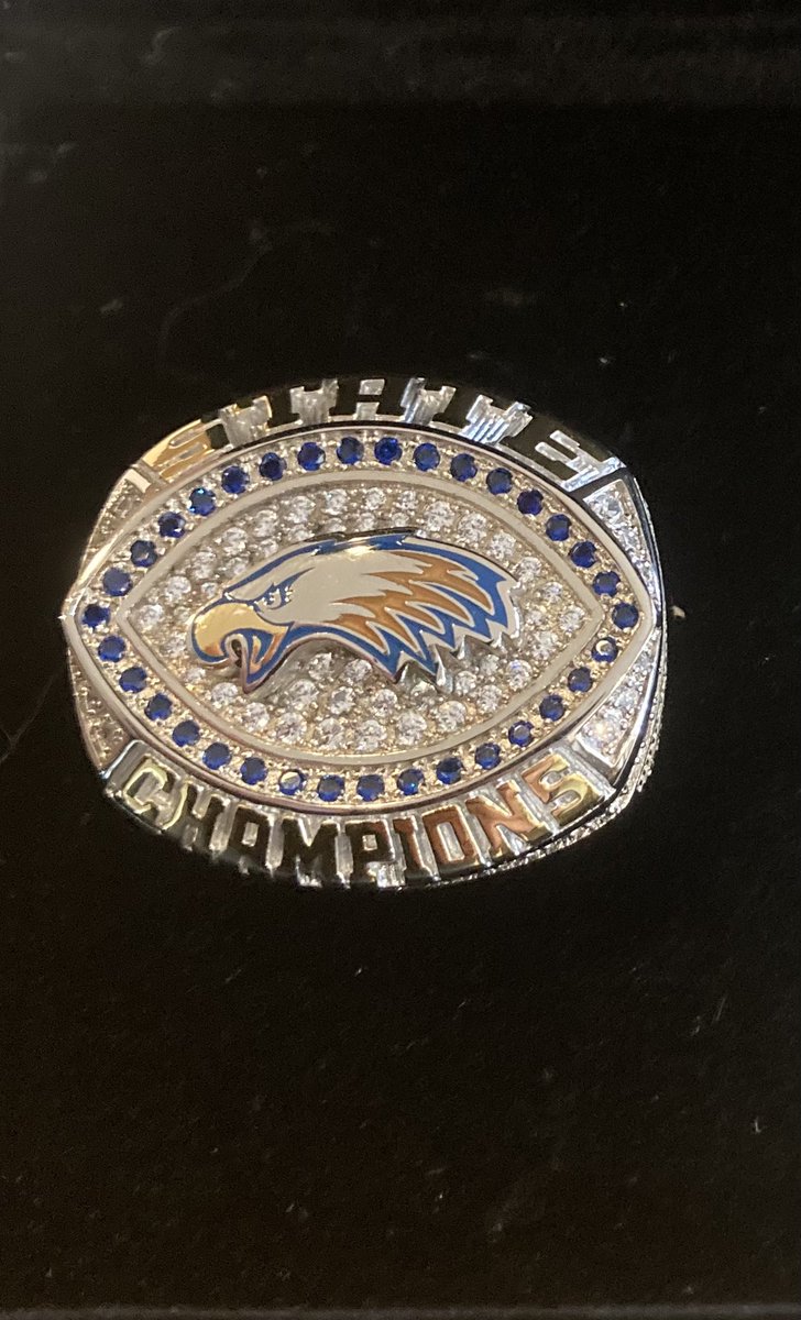 LexHeat's tweet photo. Rings are in!! #BrushYourTeeth #9AAChamps #RingSeason https://t.co/3yIEWBX3R2