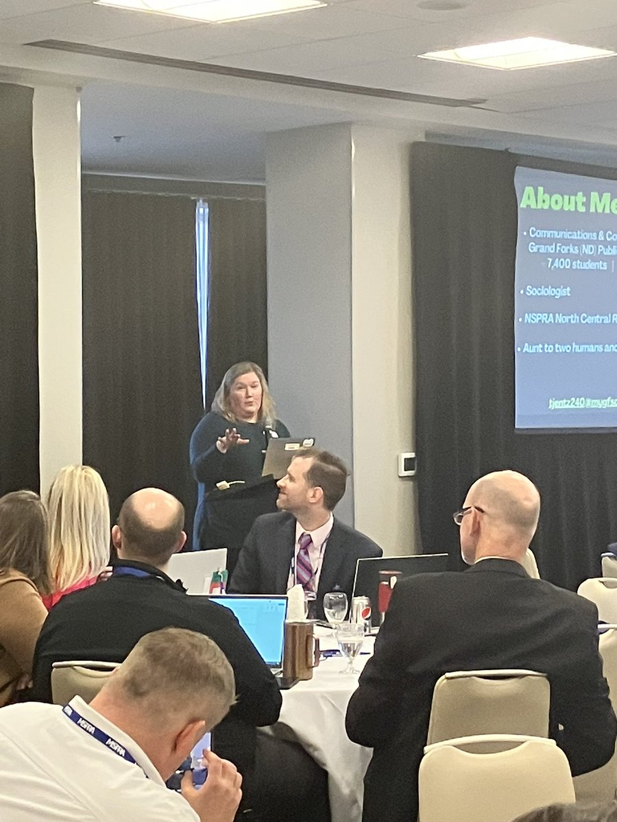 Karen Heath tweet media