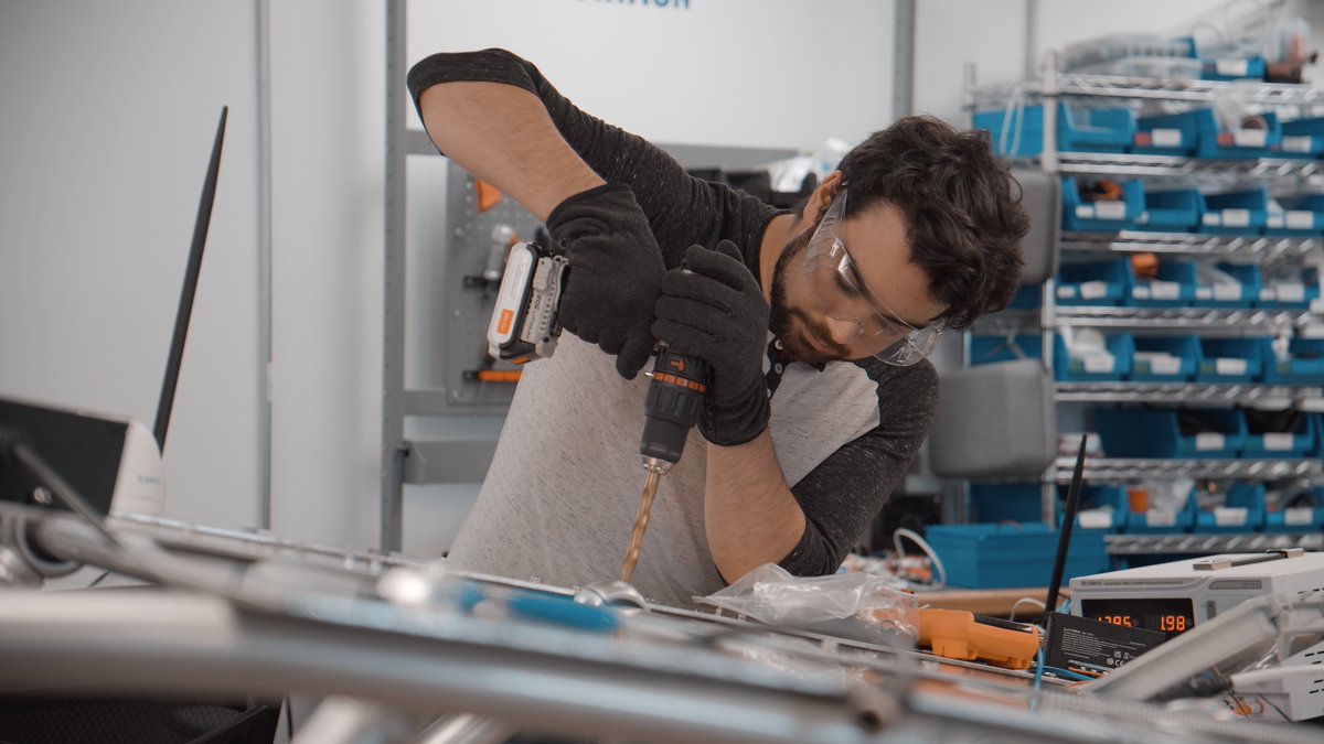 MarineThinking's tweet image. The development of our #Autonomous #RHIB boat continues. This week, the R&amp;amp;D team is back at HQ as they mount multiple sensors onto the tee top - optical cameras, radar, and LiDAR (light detection and ranging).