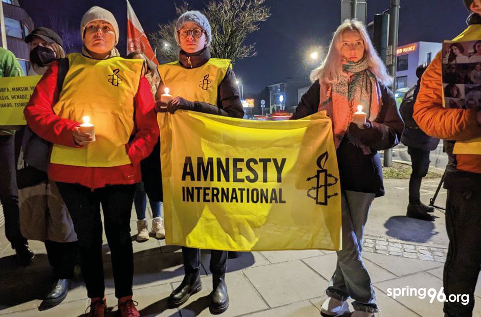 FreeViasna's tweet photo. ✊A rally was held in Warsaw in support of the human rights defenders of the Viasna, who are facing long terms
Verdict to Ales Bialiatski, Valiantsin Stefanovic and Uladzimir Labkovich will be announced tomorrow in Minsk. #Belarus 
#FreeViasna #WeStandByYou https://t.co/ue752BYf1D