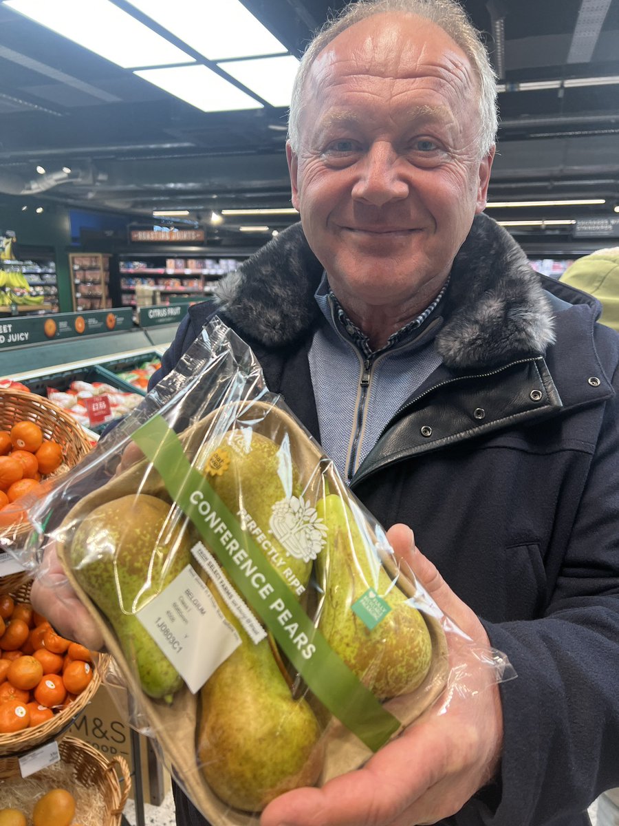 Chris White tweet media