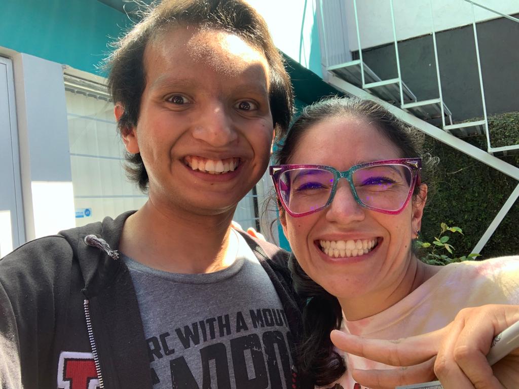 InuMike05's tweet photo. 25/02/2023
Uno de los mejores días de mi vida, conocí a mi actriz de doblaje favorita @AngieVillaB
La quiero mucho 💕✨
Siempre se me olvida subirlo aquí xd https://t.co/r886RBlBQm