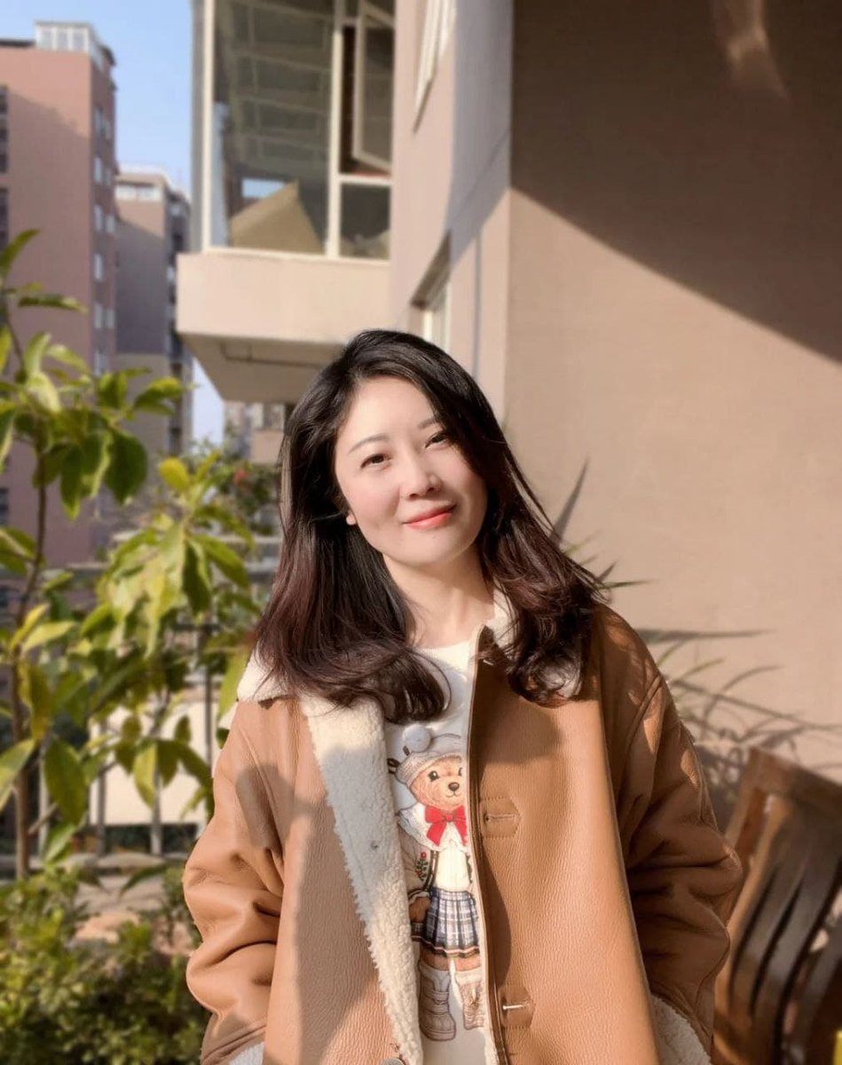 Naive715's tweet photo. It's always a pleasure to enjoy the warm sunshine, and I'm always looking forward to tomorrow https://t.co/BmBarDdorP