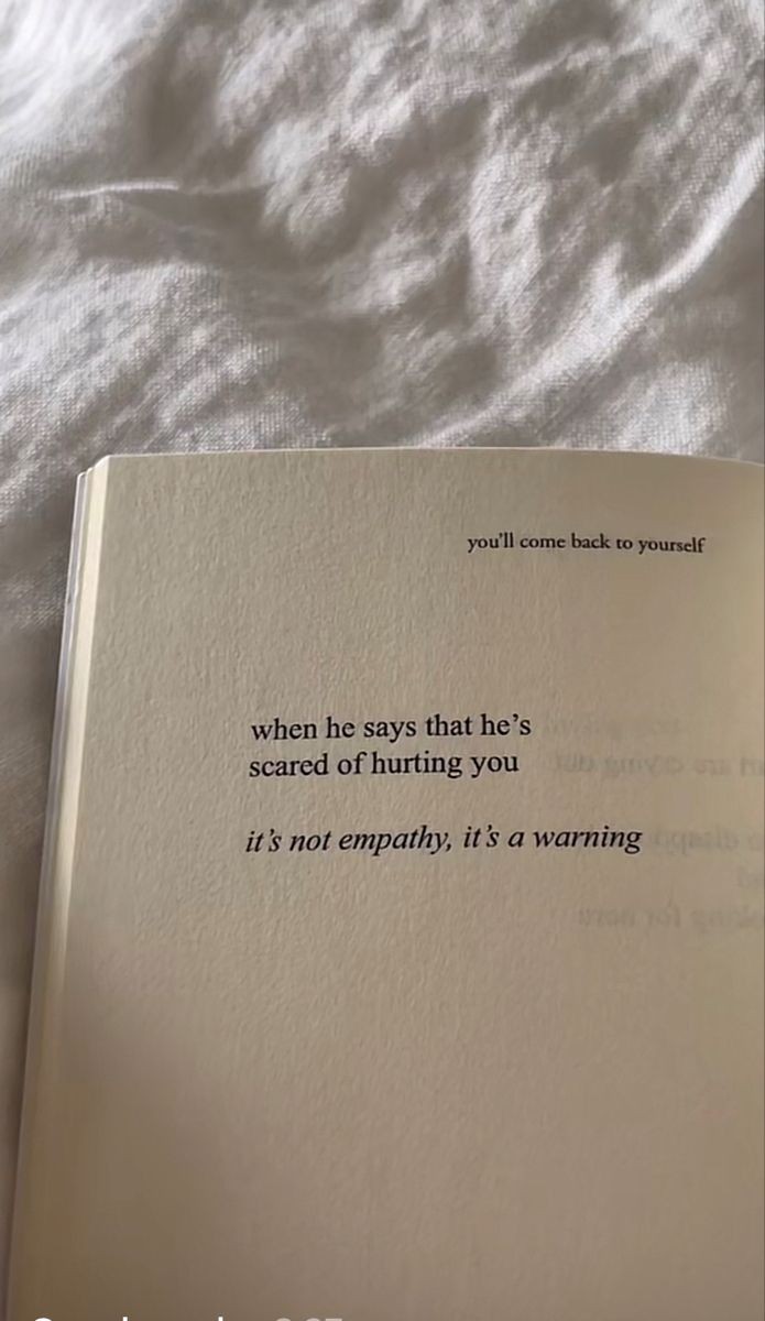 Inspirational Book Quotes tweet media